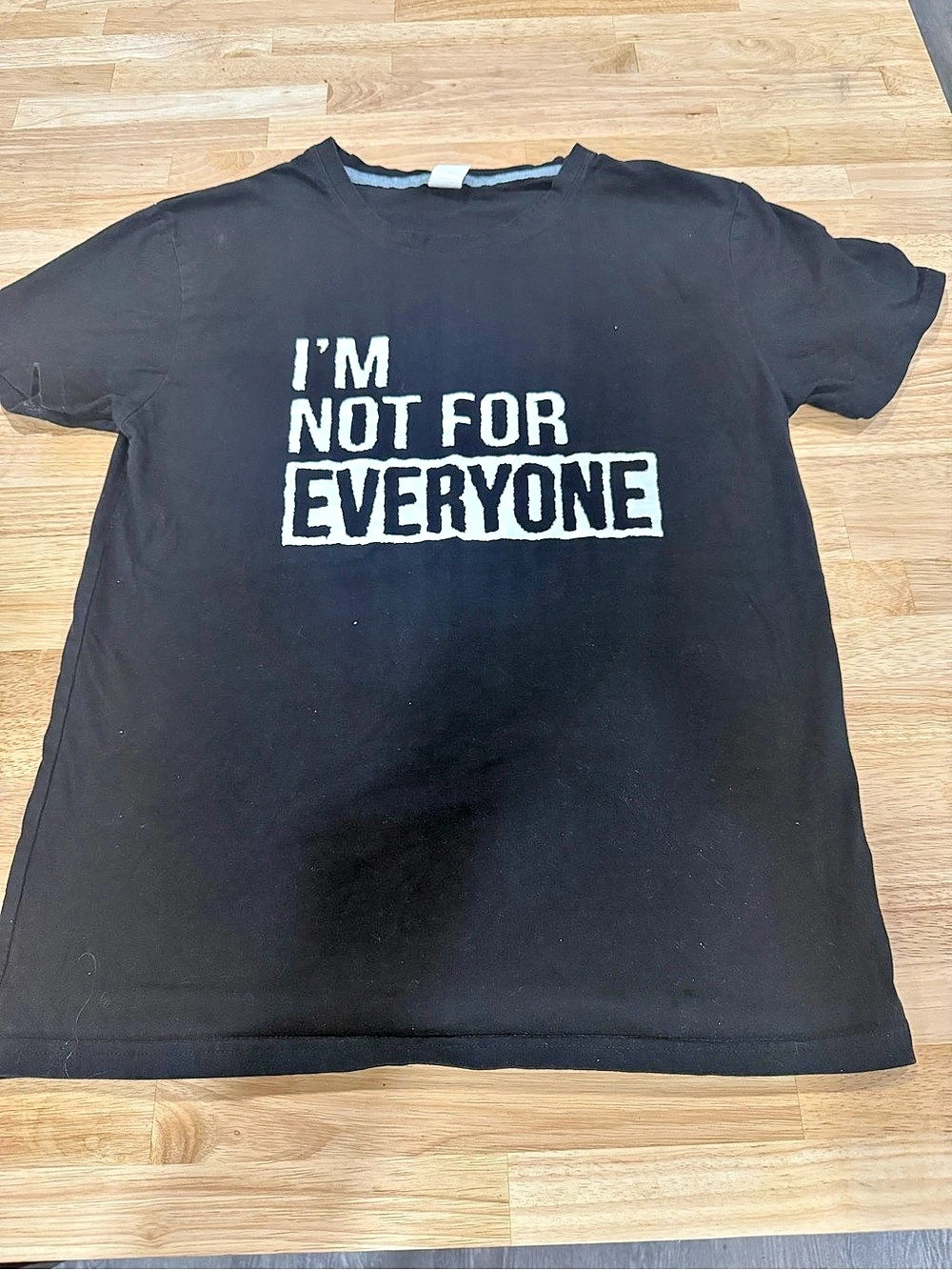 Graphic Tee in Black & White Size XL